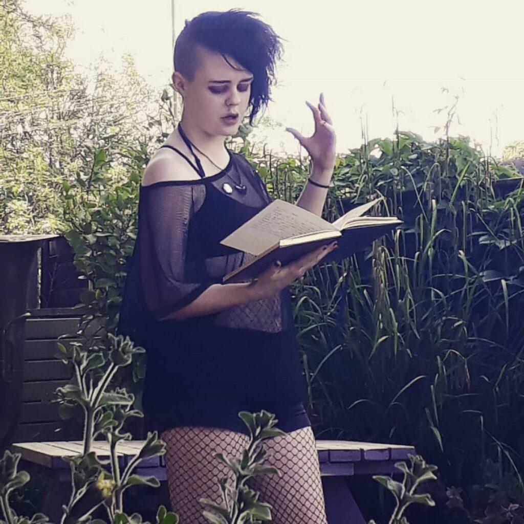 mollie russell writes contact